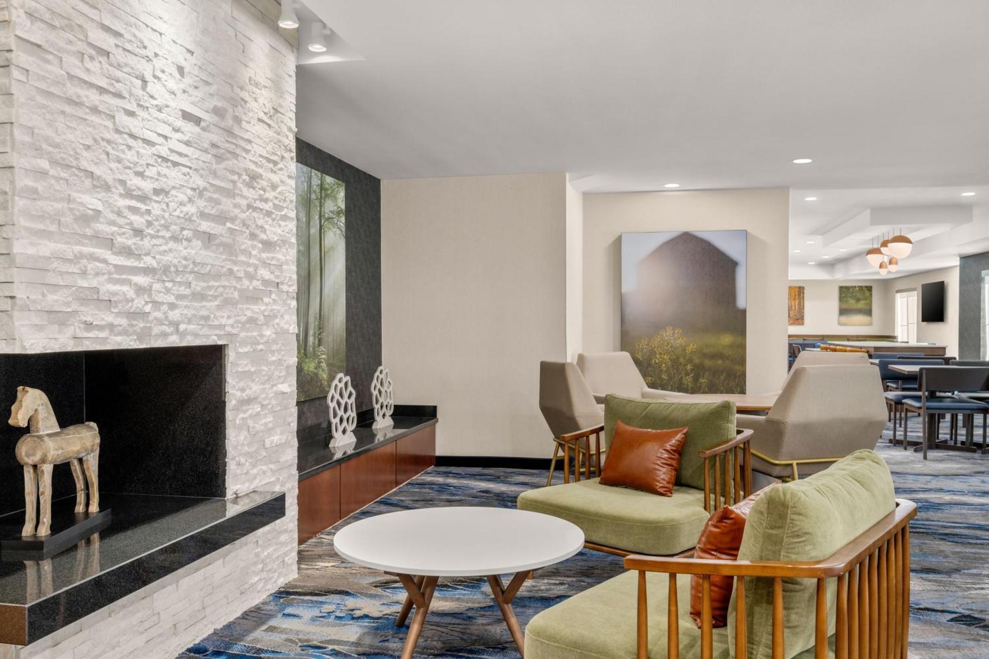 Fairfield & Naperville/aurora Hotel Naperville